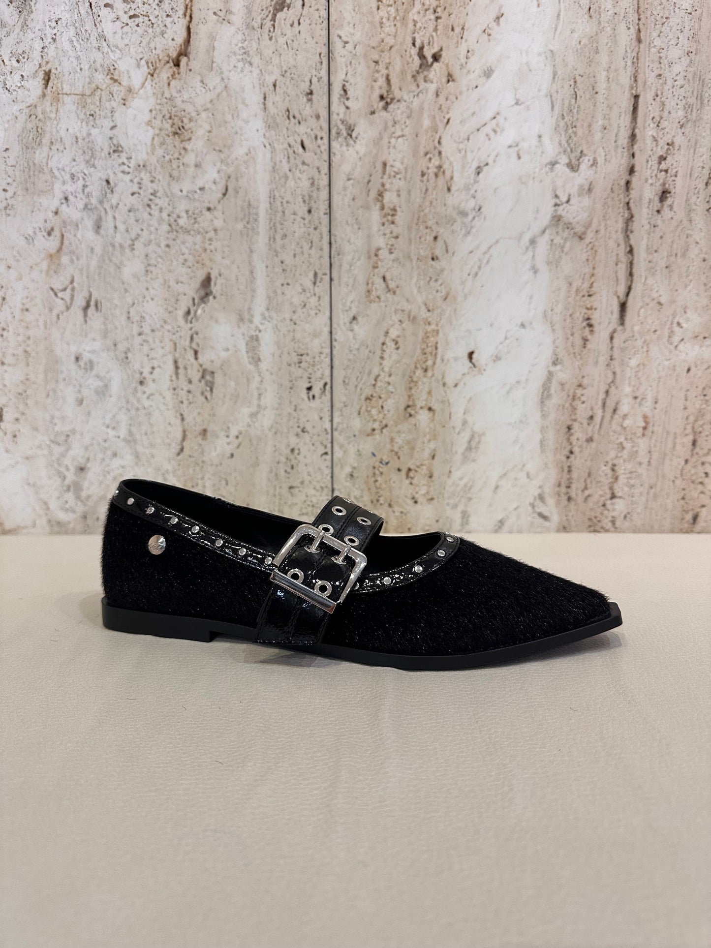 MERCEDITAS NEGRA PULSERA ISTERIA