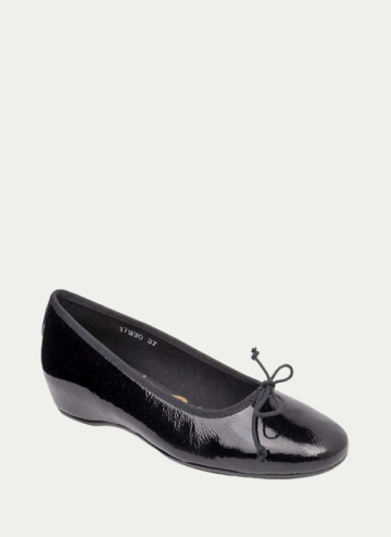 CALLAGHAN MANOLETINA CUÑA INTERNA