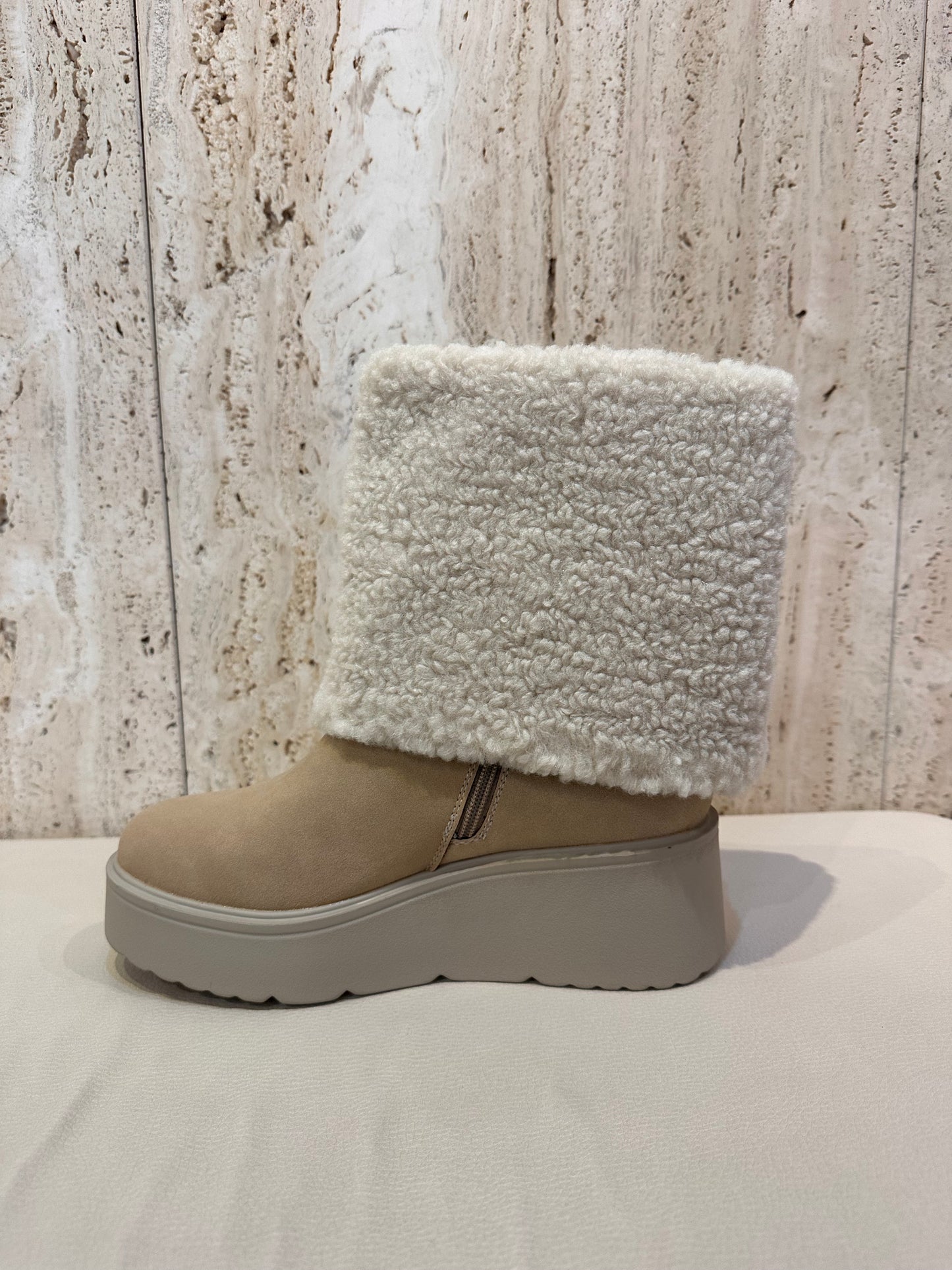 BOTA DANGELA PELO DRB27530