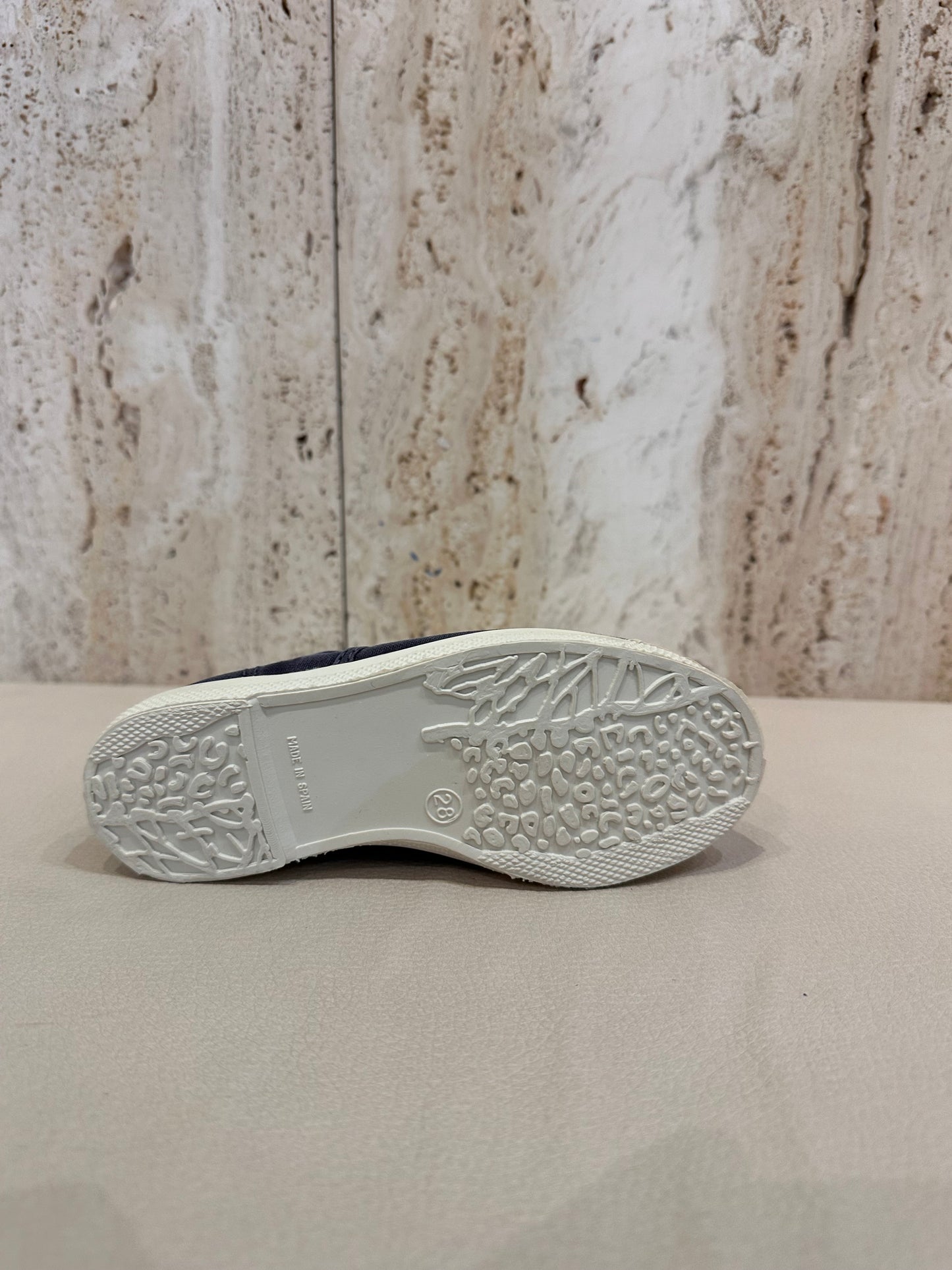 NATURAL WORLD LONA 470E