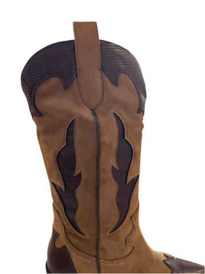 BOTA CAMPERA MARRÓN