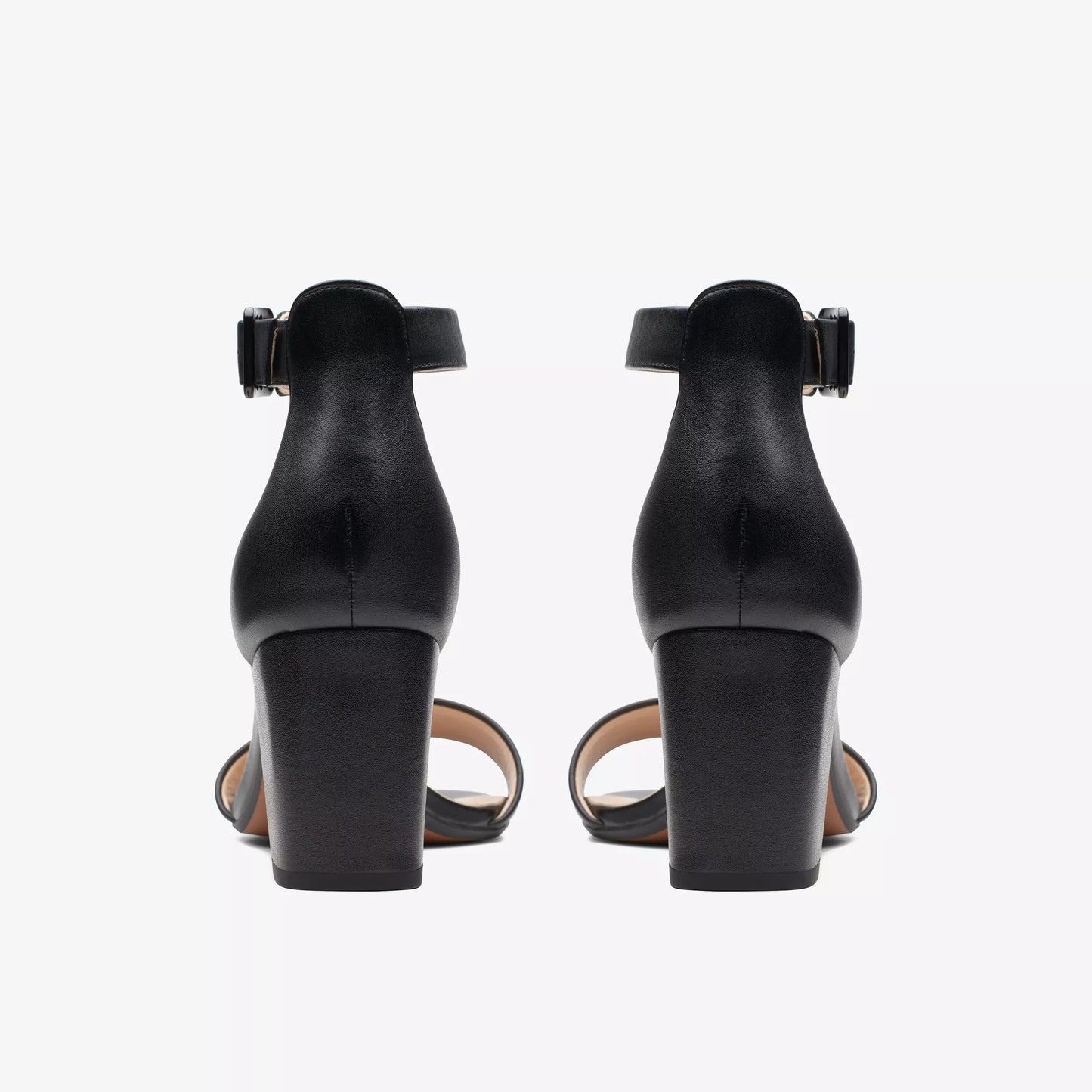 CLARKS SANDALIA DEVA MAE