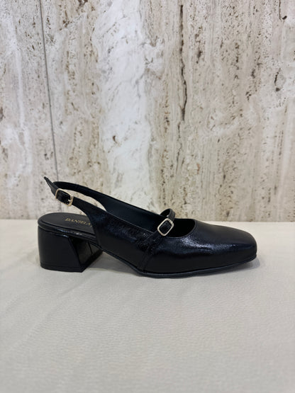 ZAPATO DANIELA VEGA DESTALONADO 2451N