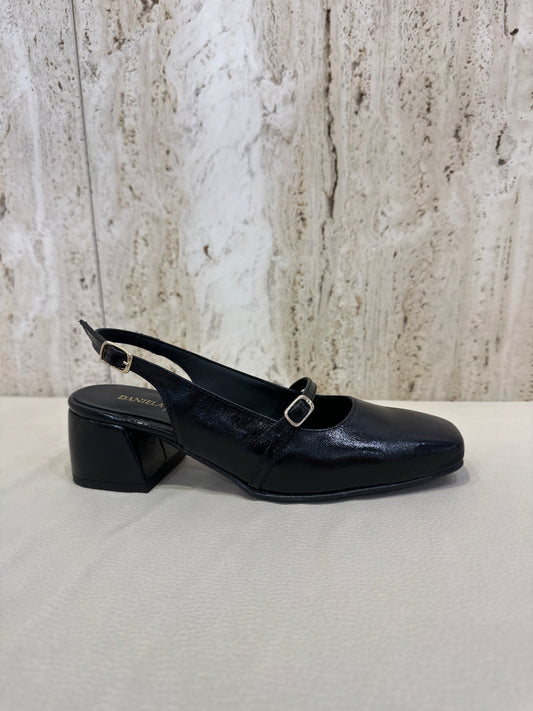 ZAPATO DANIELA VEGA DESTALONADO 2451N