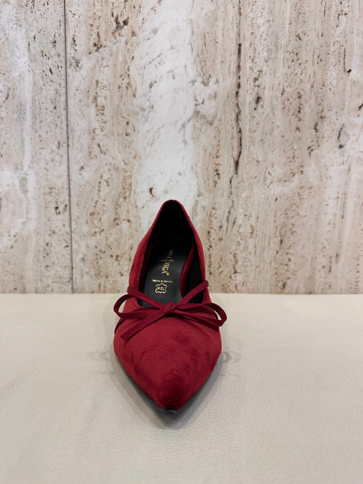 SALÓN DANIELA VEGA TACON 2710B LAZO