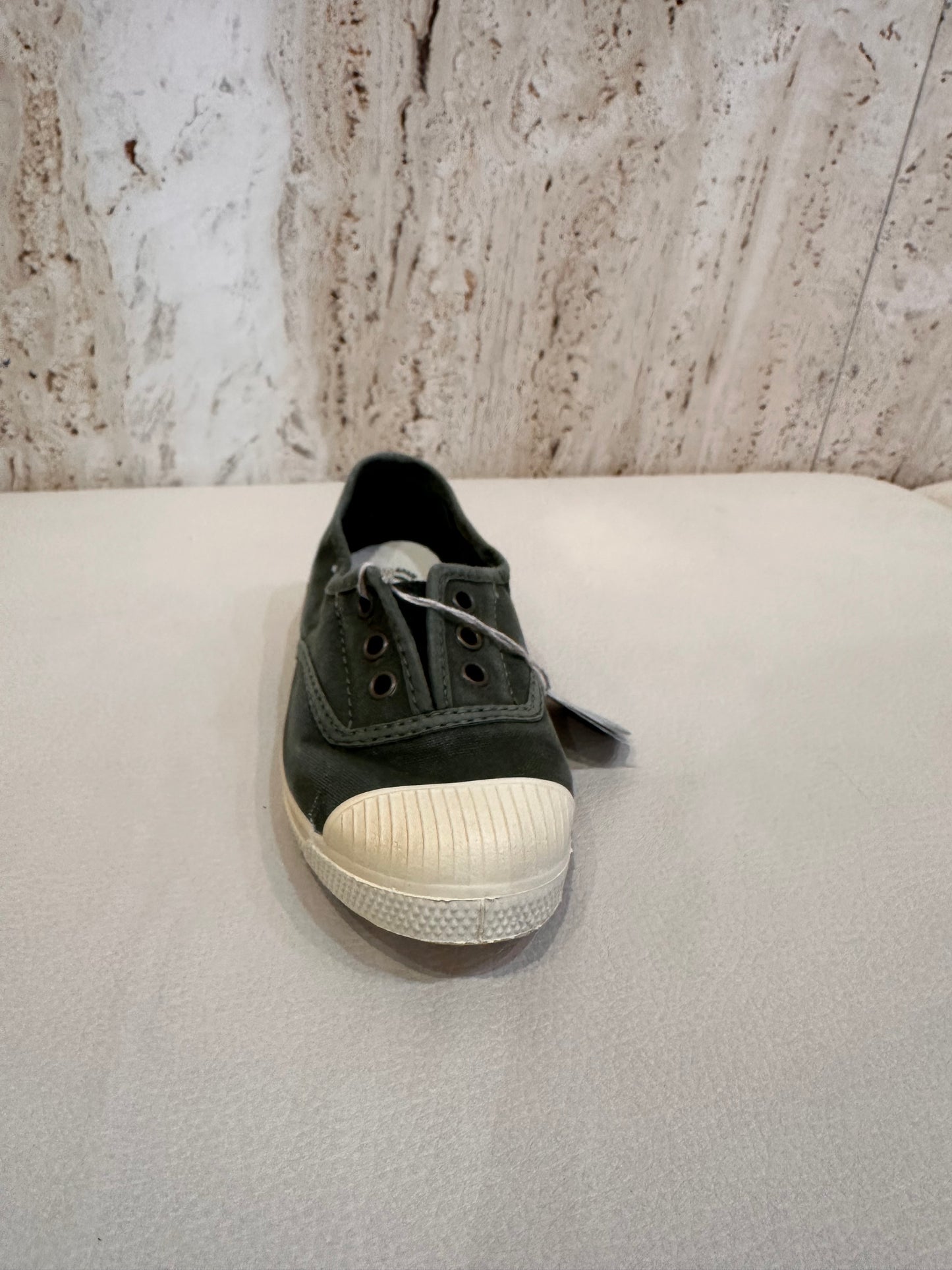 NATURAL WORLD LONA 470E