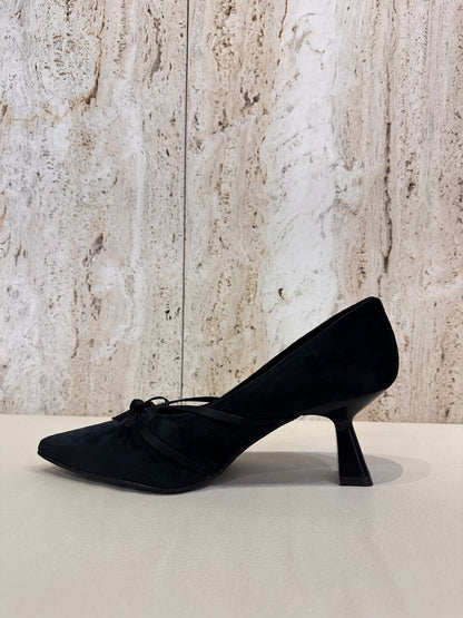 SALÓN DANIELA VEGA TACON 2710B LAZO