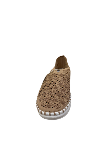 AMARPIES SLIP ON CAMEL