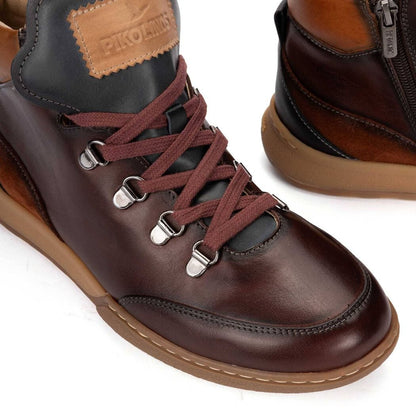 BOTÍN PIKOLINOS DEPORTIVO VIANA CAOBA CON CORDONES PARA MUJER W7C-8528C1