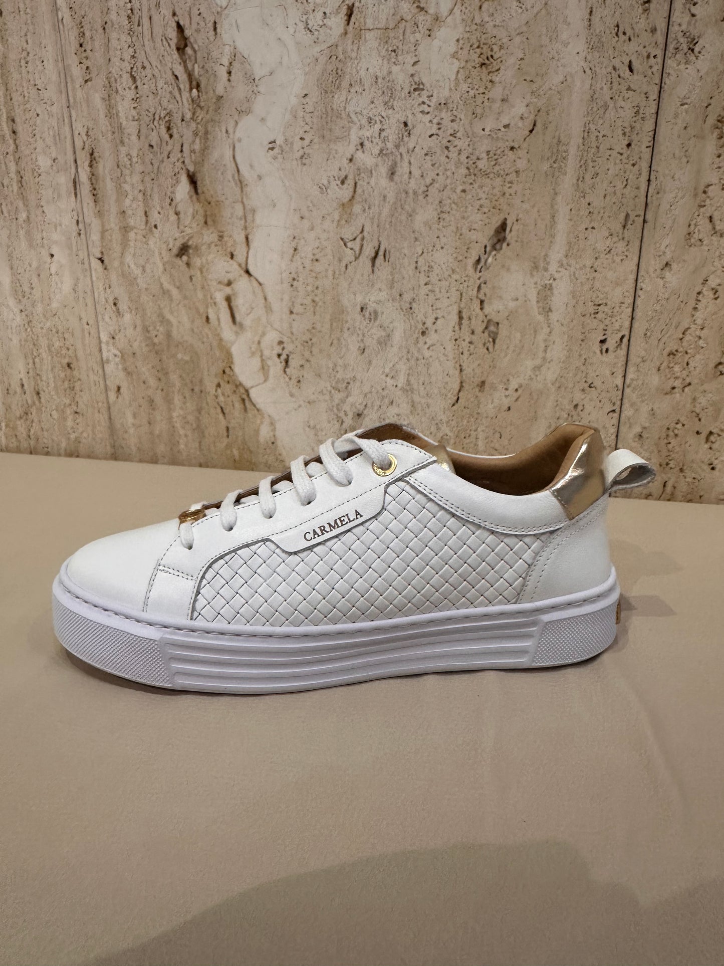 ZAPATILLA BLANCA CARMELA