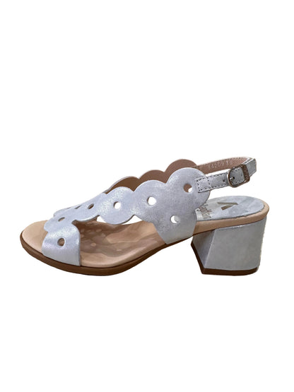 SANDALIA CALLAGHAN TACÓN PLATA KIMY