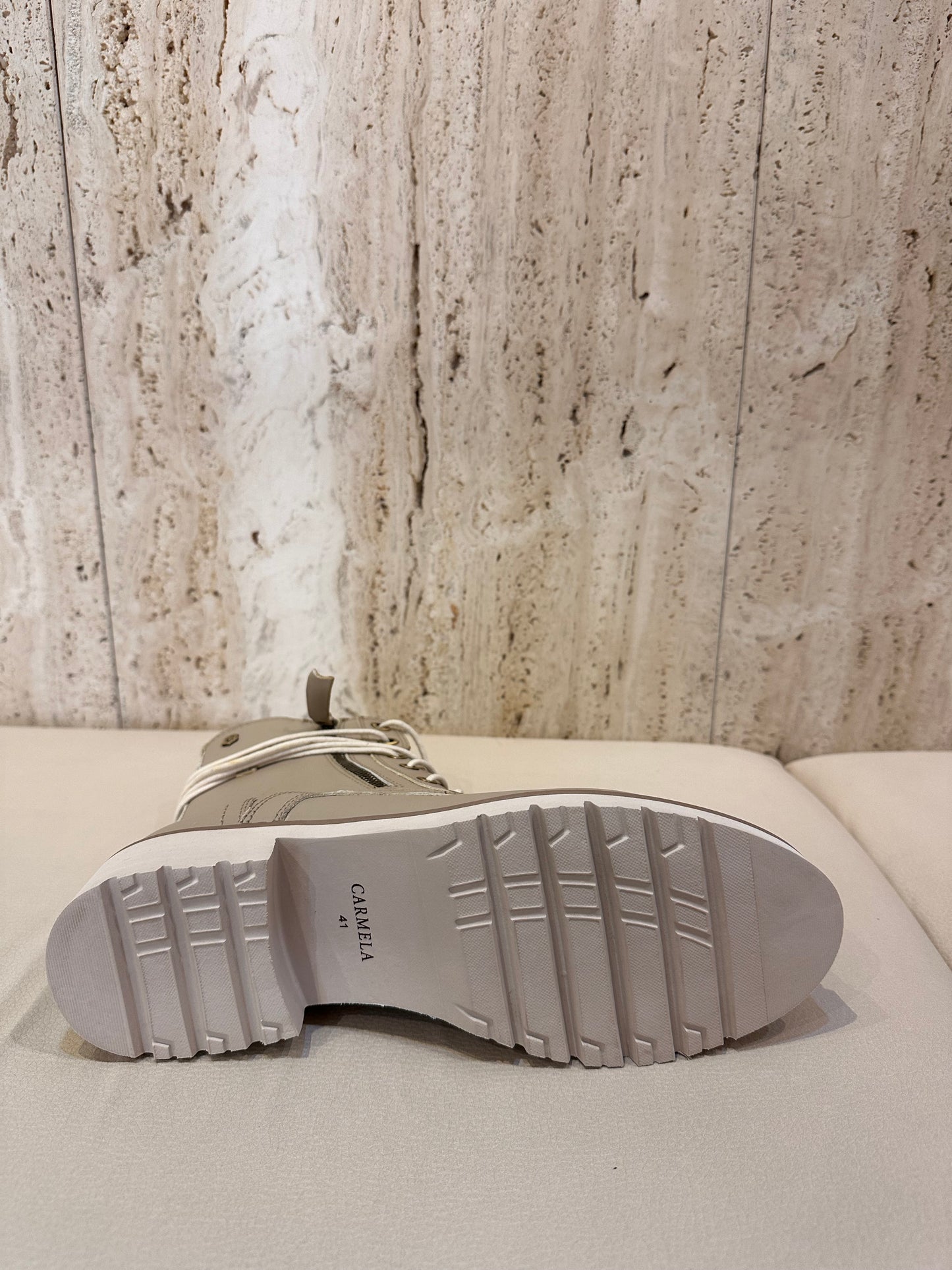 BOTIN CARMELA CORDÓN HIELO