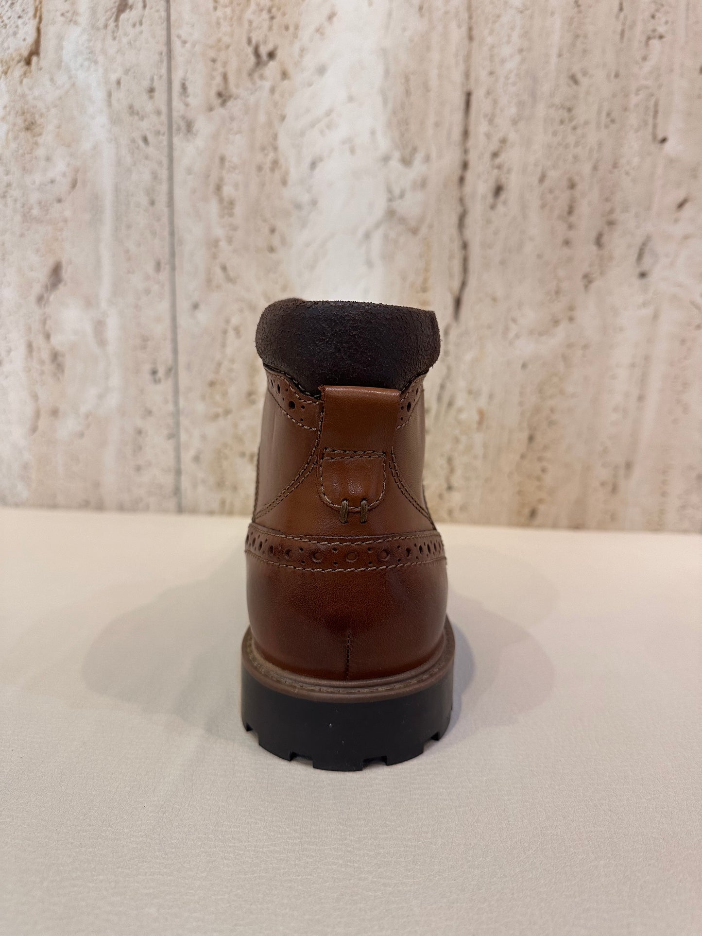 CLARKS BOTIN CURINGTON RISE