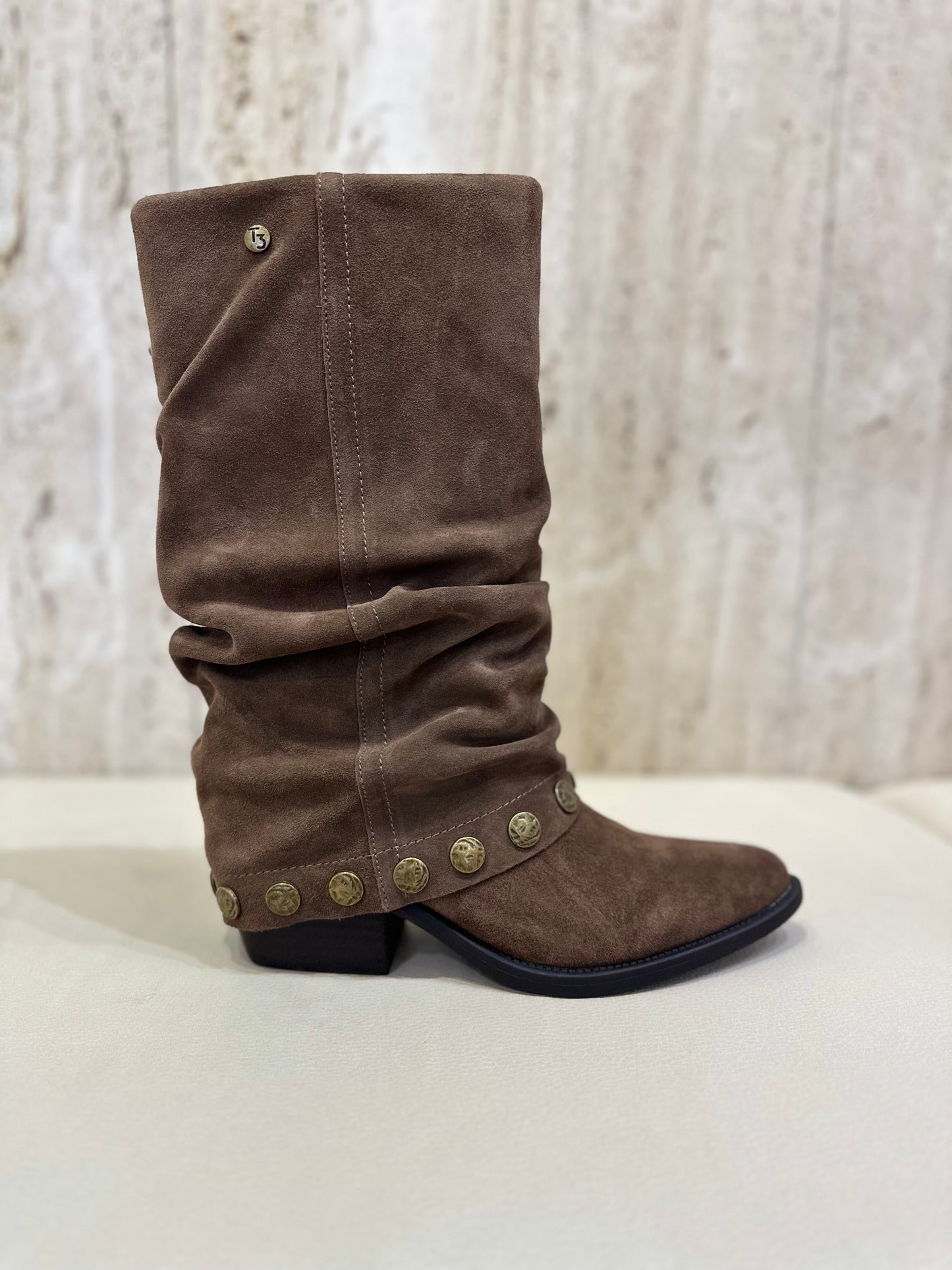 BOTA CAMPERA FALDÓN TAUPE