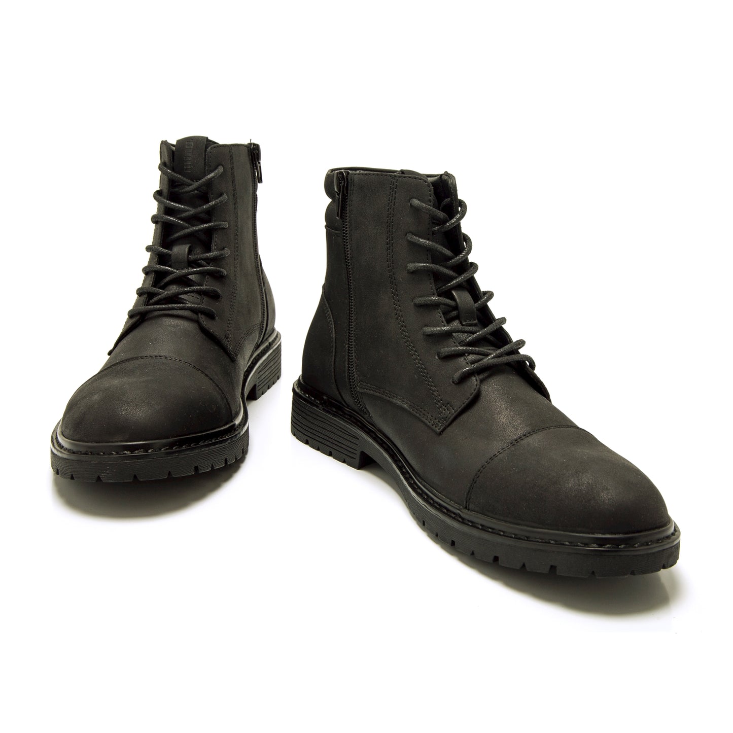 BOTA NEGRA MUSTANG CORDÓN DARIS
