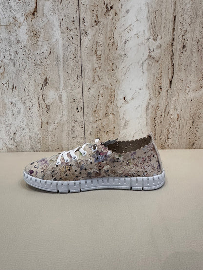 ZAPATILLA PIEL MANLISA TROQUELADA