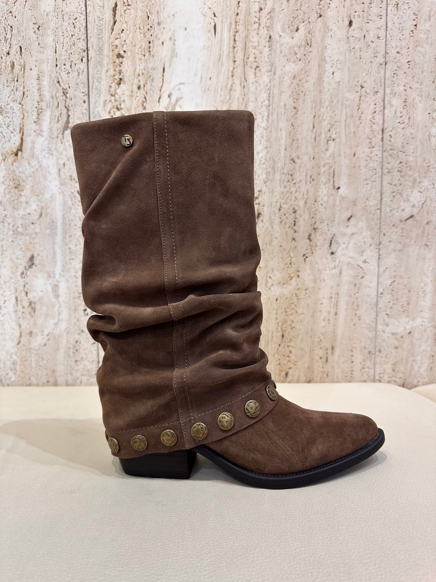 BOTA CAMPERA FALDÓN TAUPE