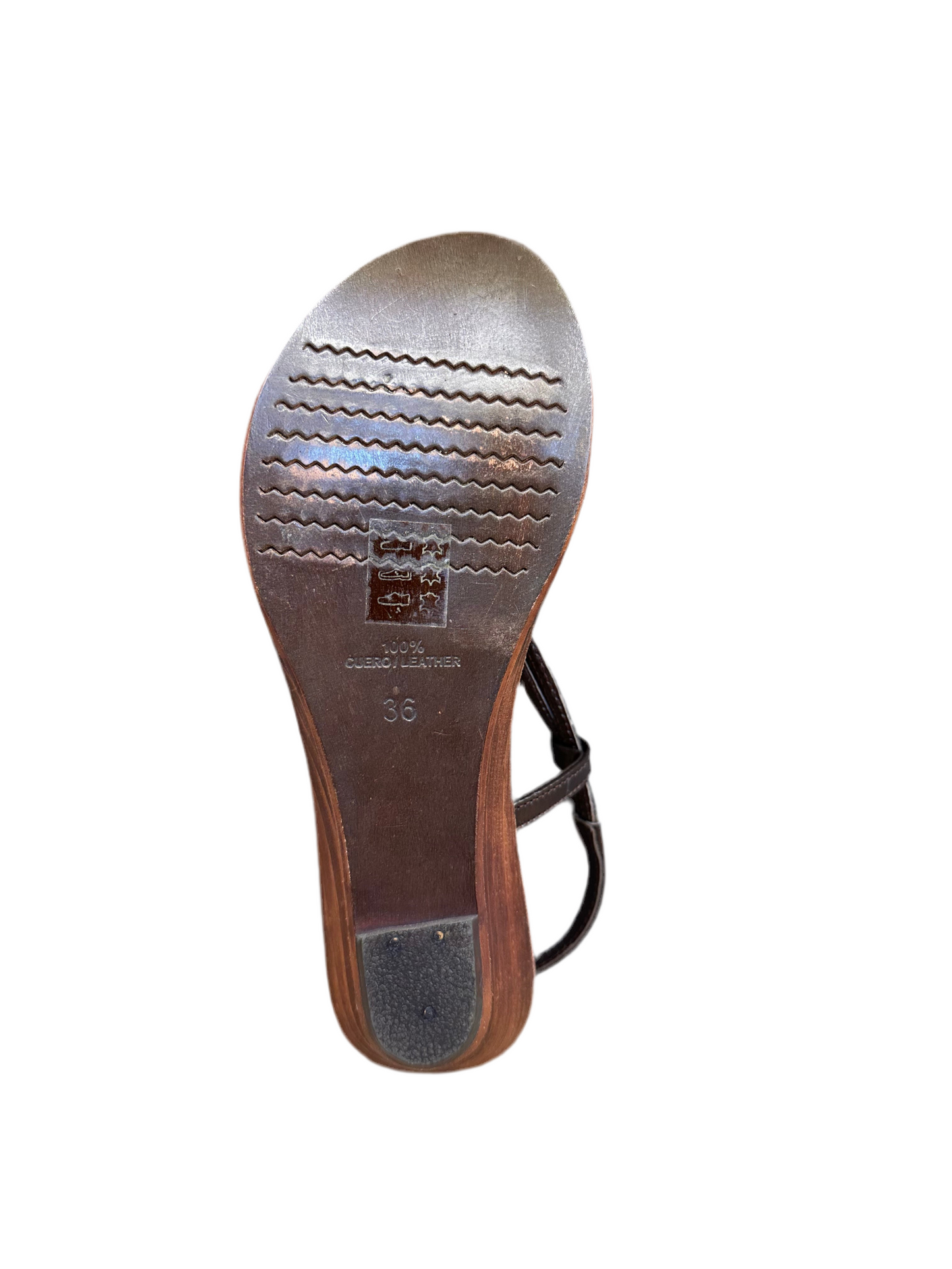 SANDALIA M'APETIT CUÑA CUERO