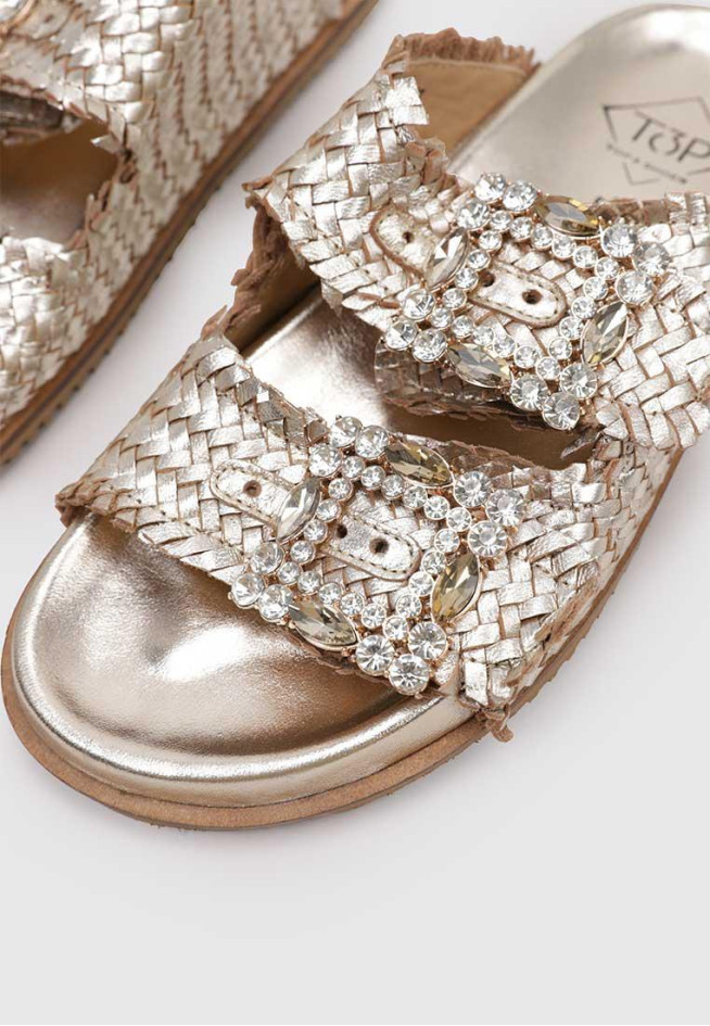 CHANCLO HEBILLAS DORADO TOP3