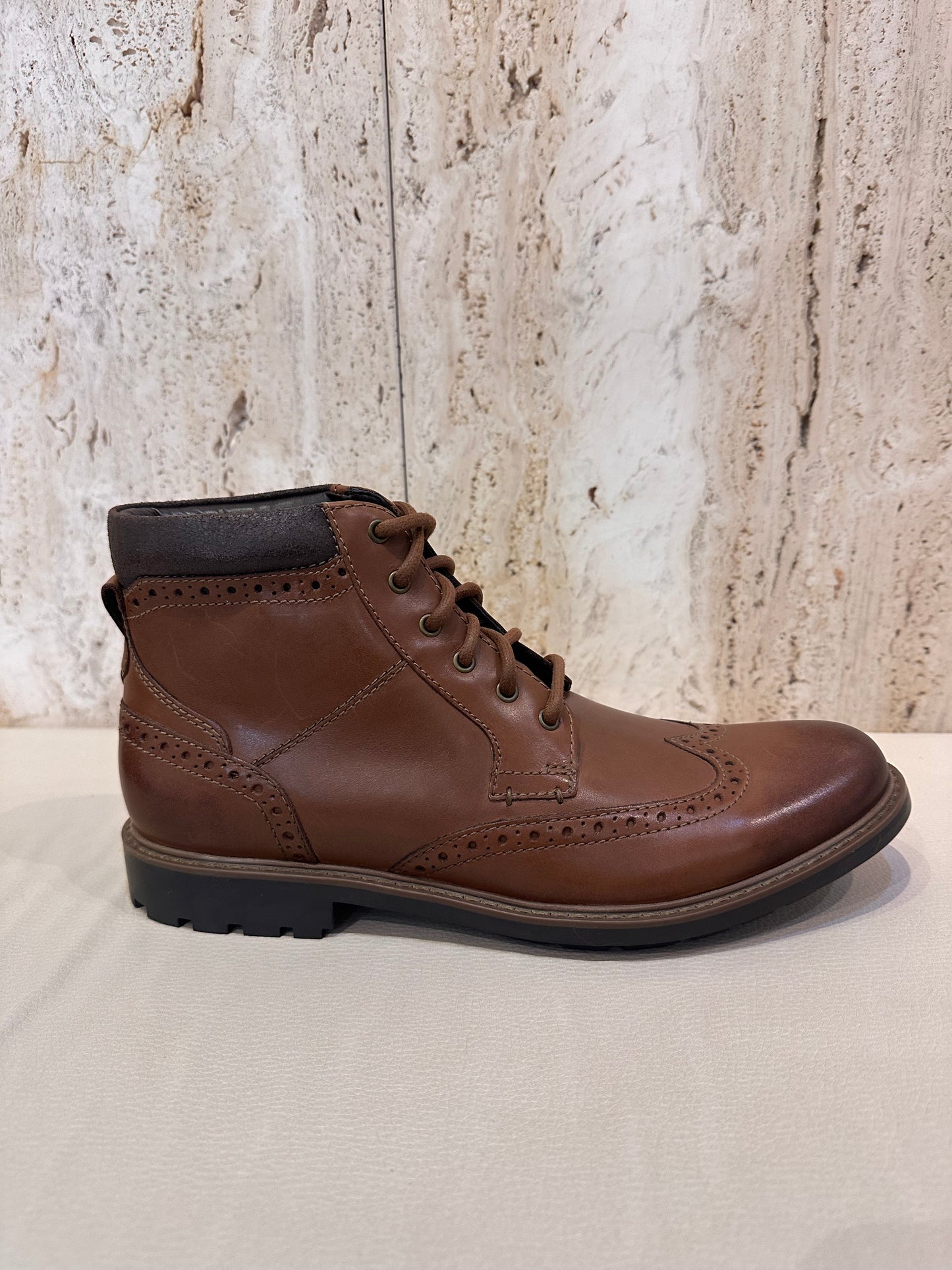 CLARKS BOTIN CURINGTON RISE