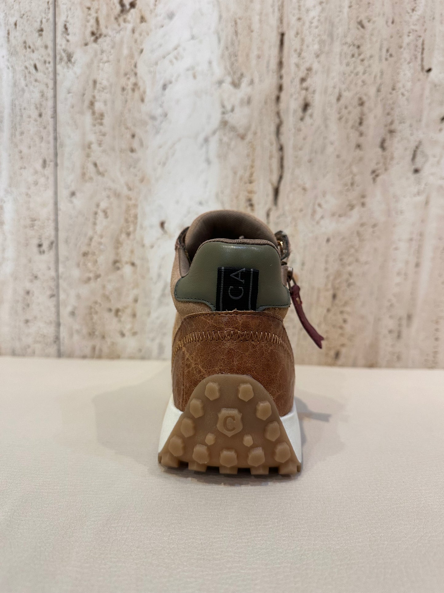 CARMELA BOTÍN 160881 CAMEL