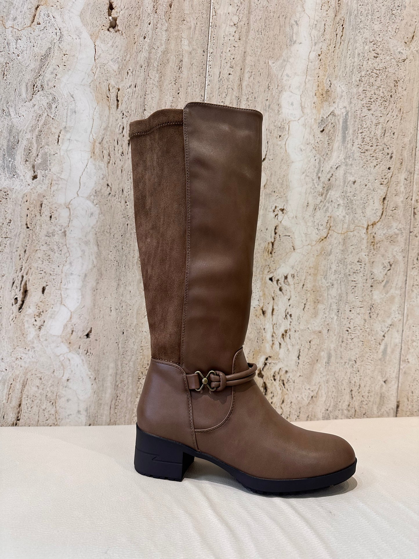 BOTA CAÑA ALTA HISPA