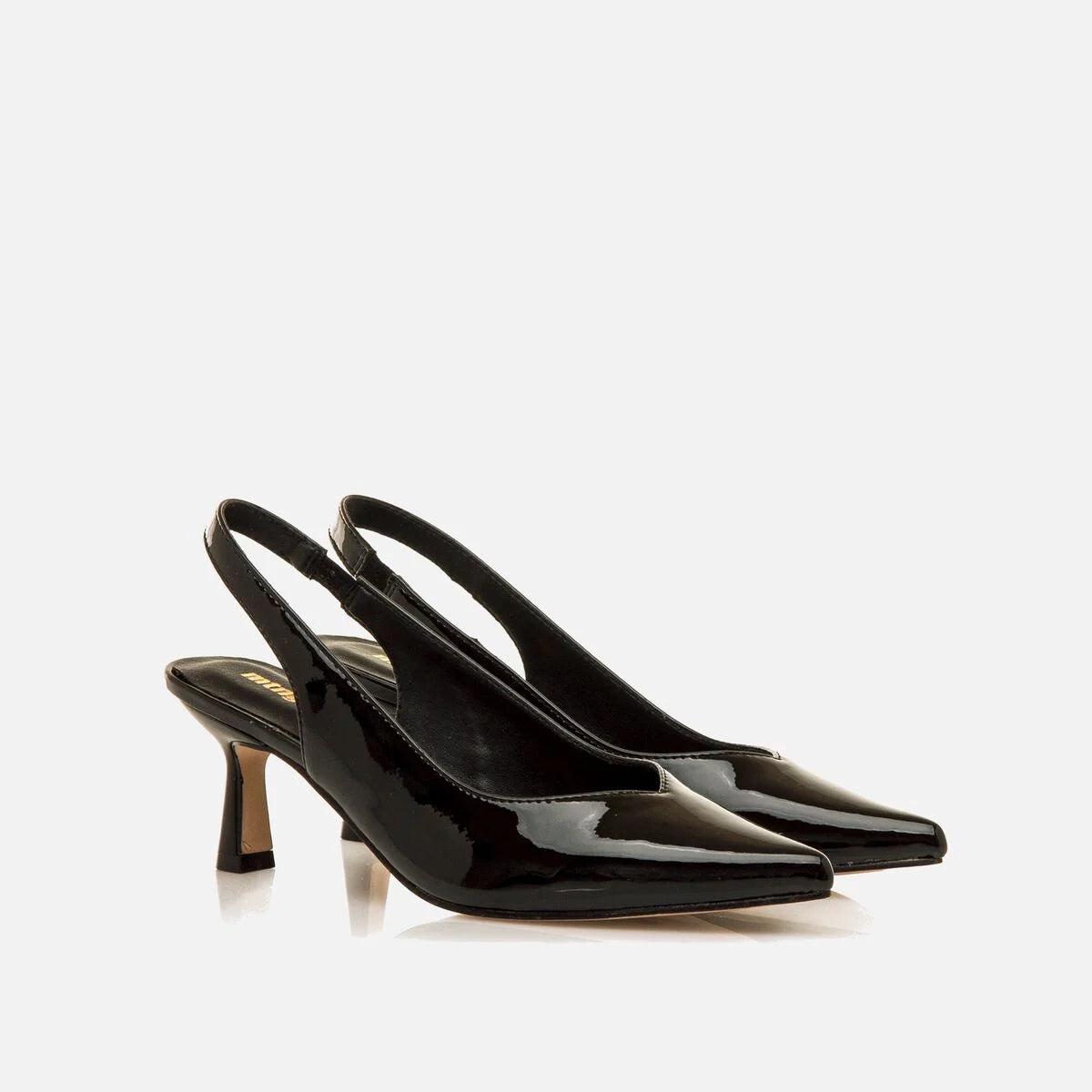 ZAPATO DESTALONADO TACÓN NEGRO CHAROL MUSTANG