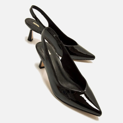 ZAPATO DESTALONADO TACÓN NEGRO CHAROL MUSTANG