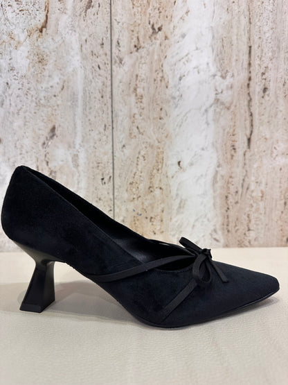 SALÓN DANIELA VEGA TACON 2710B LAZO