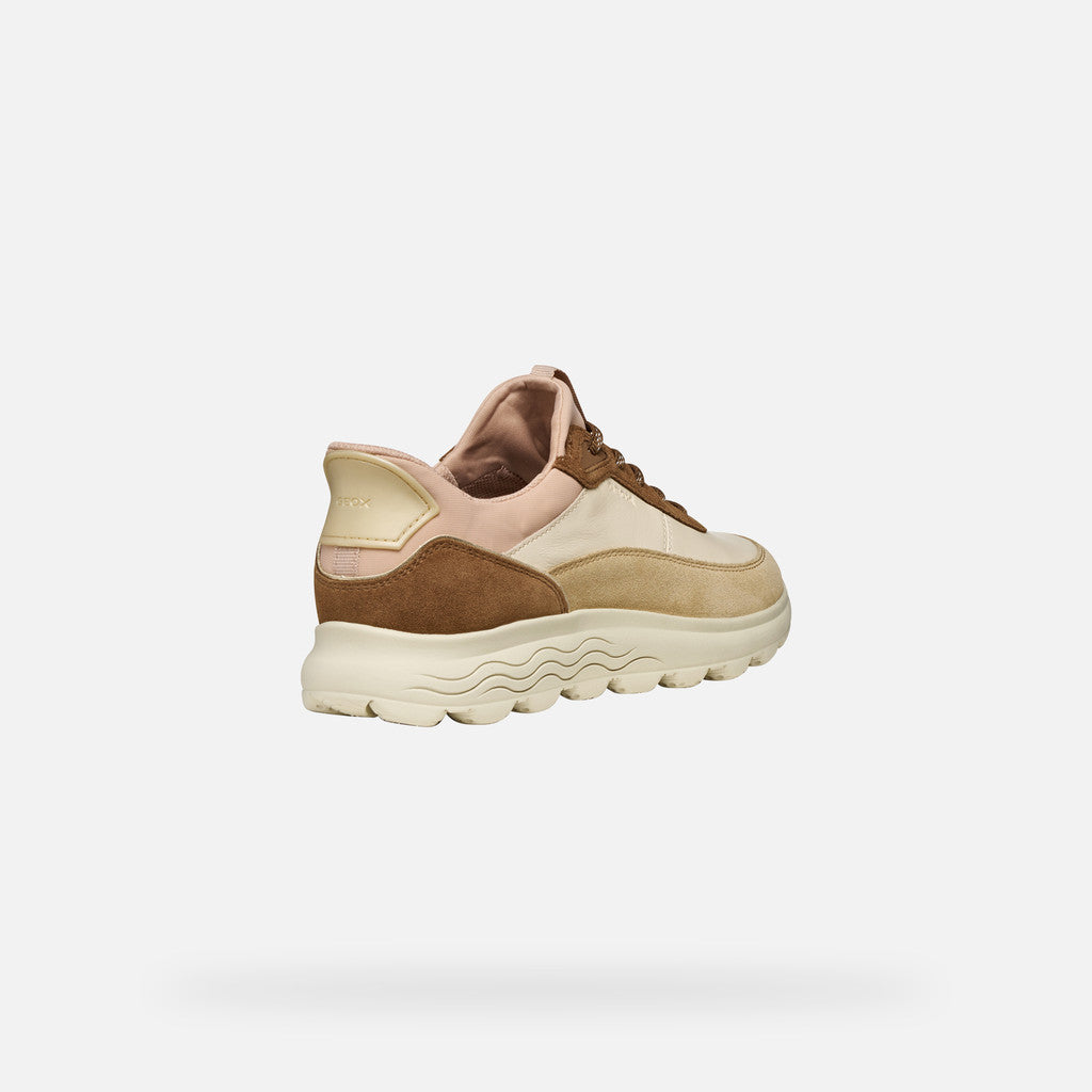 ZAPATILLA GEOX SPHERICA PLUS SLIP IN BEIGE/MARRON