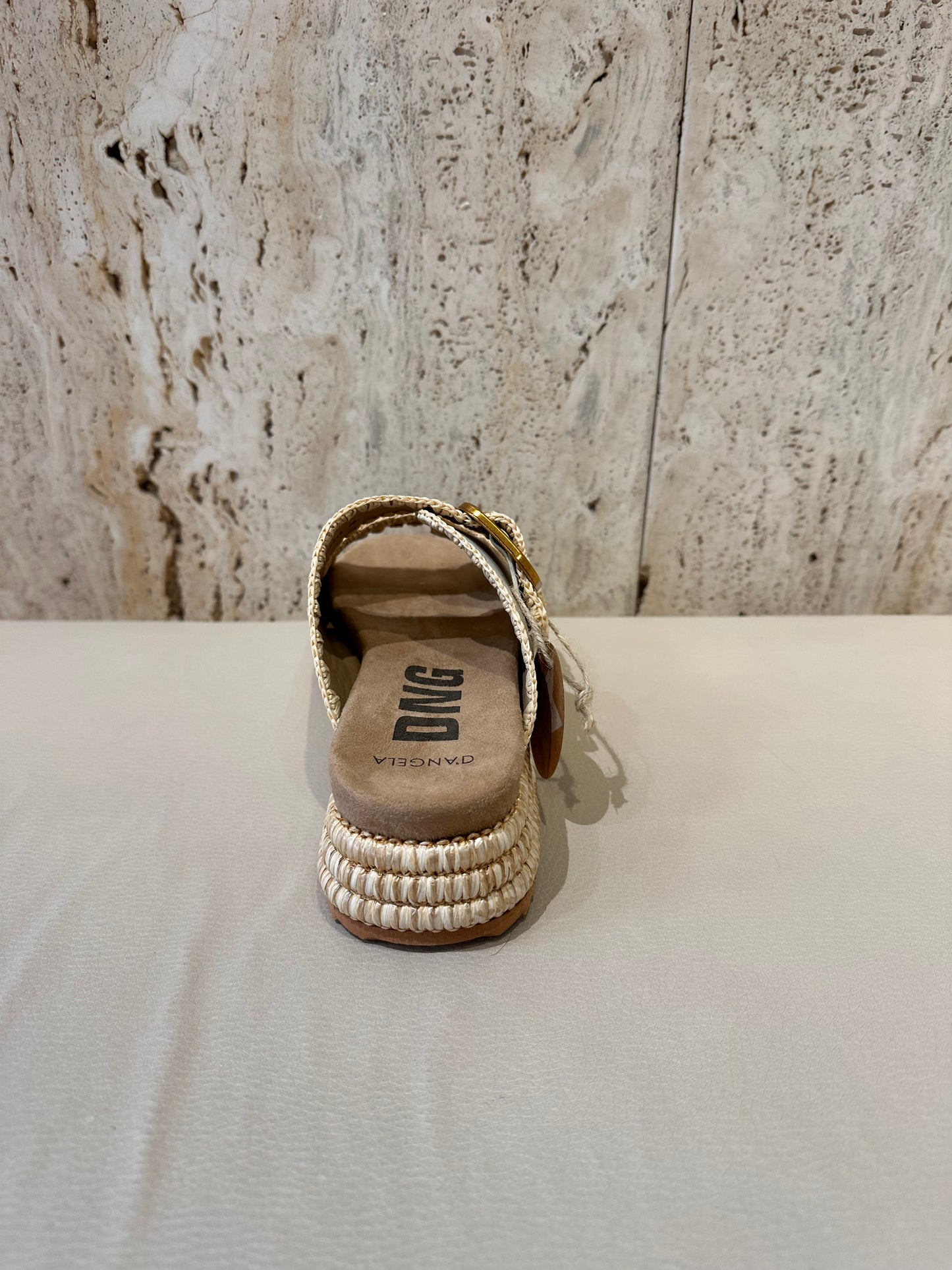 CHANCLO DOBLE HEBILLA DANGELA