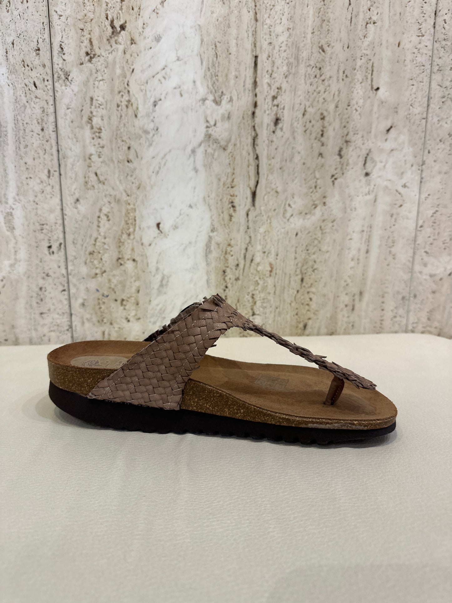 INTERBIOS SANDALIA DEDO 7110T