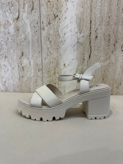 SANDALIA MUSTANG 53403 NEGRO