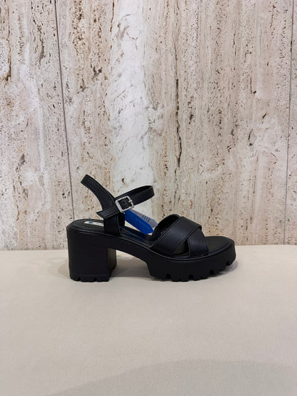 SANDALIA MUSTANG 53403 NEGRO