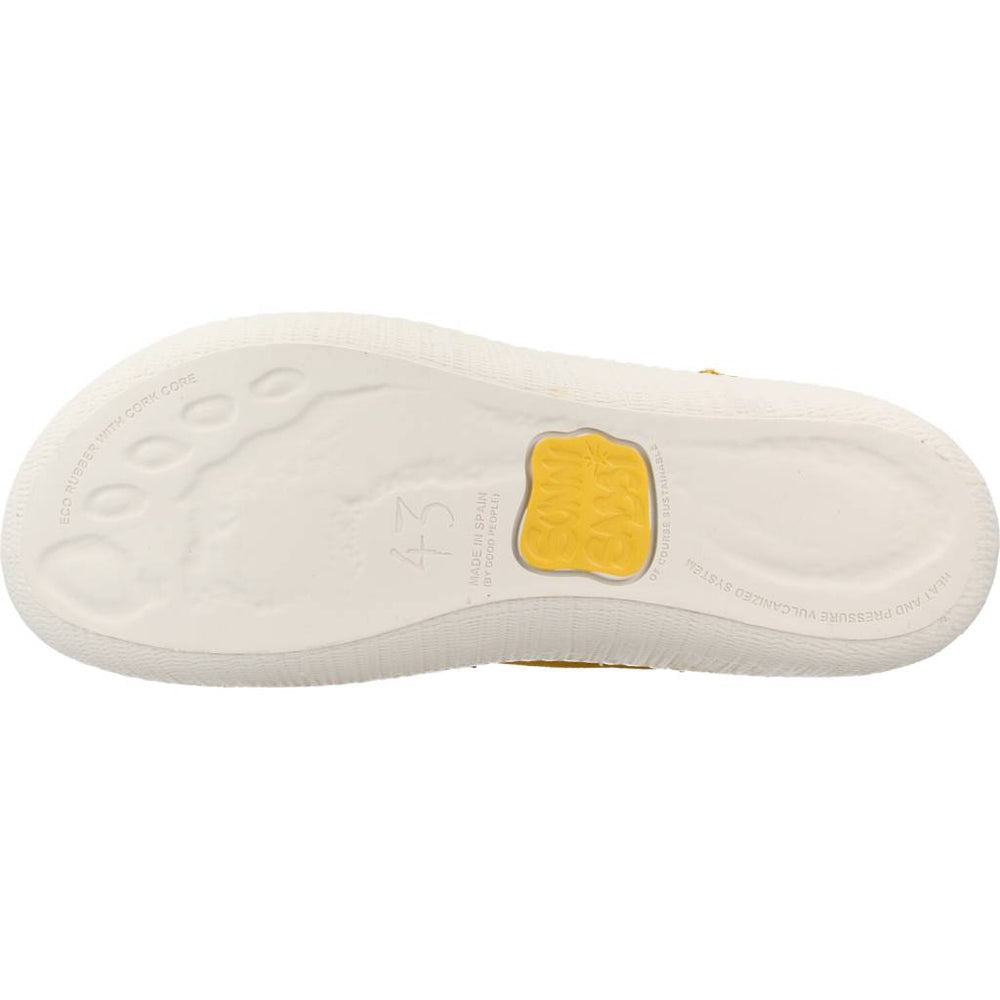 SUNNI SABBI KUNASH_002 CANELA KUNASHIR BAREFOOT