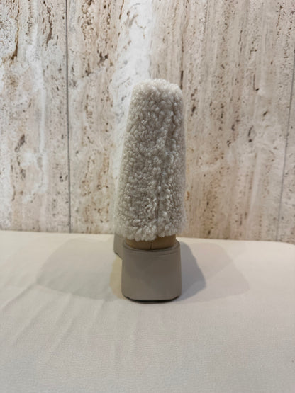 BOTA DANGELA PELO DRB27530