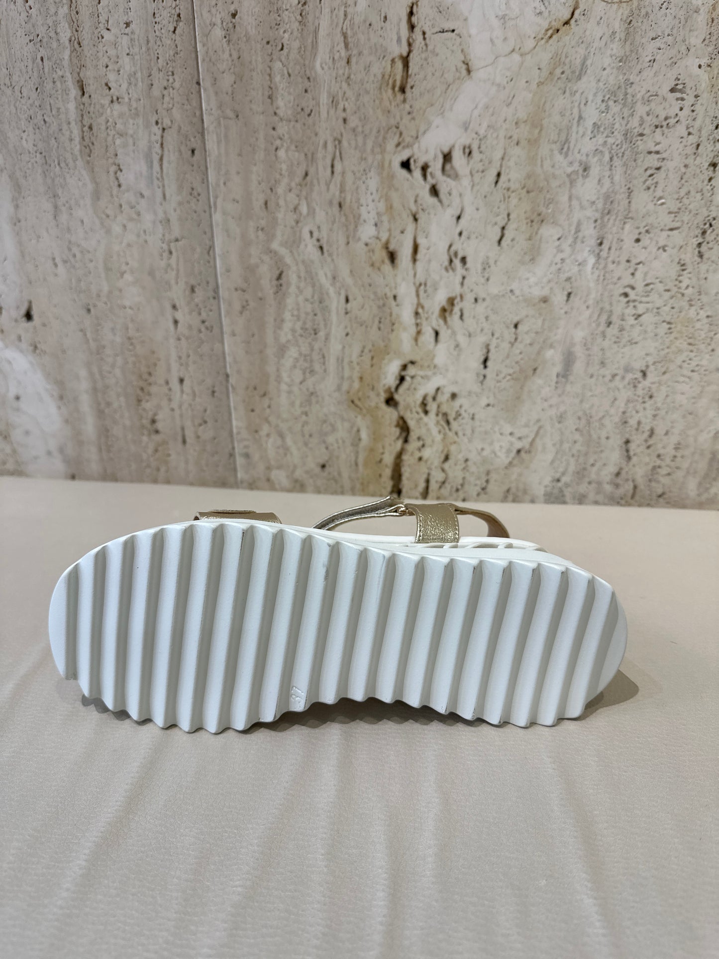 SANDALIA CUÑA ROCK 85671