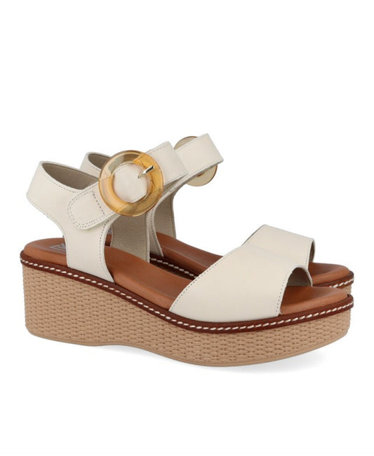 SANDALIAS CON CUÑA FLUCHOS D9450