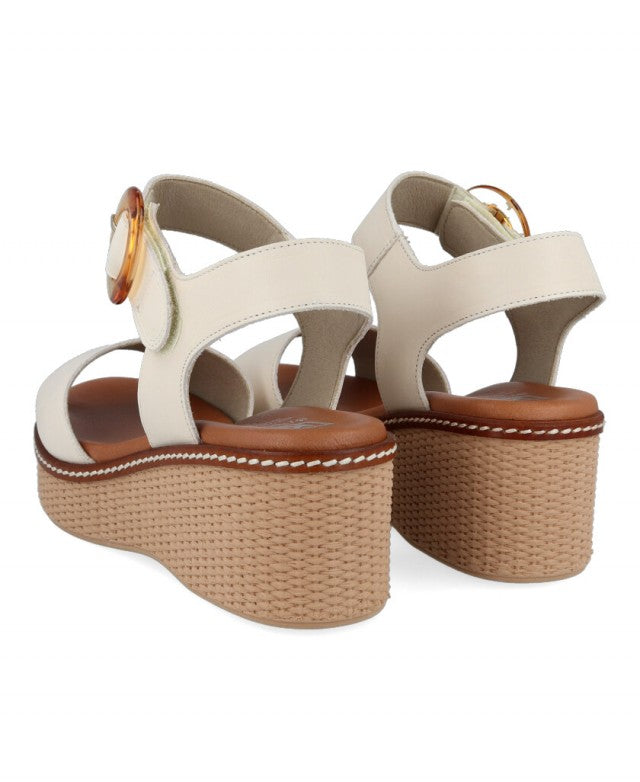 SANDALIAS CON CUÑA FLUCHOS D9450