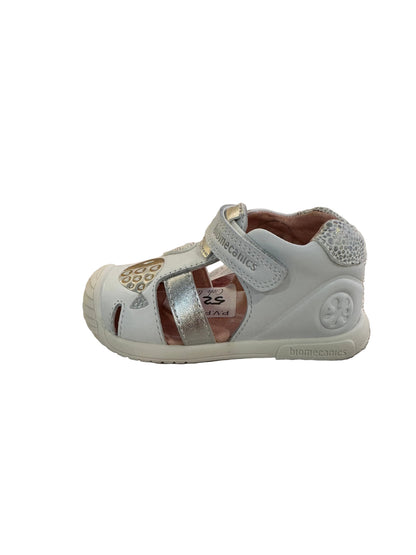BIOMECANICS SANDALIA CERRADA BLANCA 262108-C313