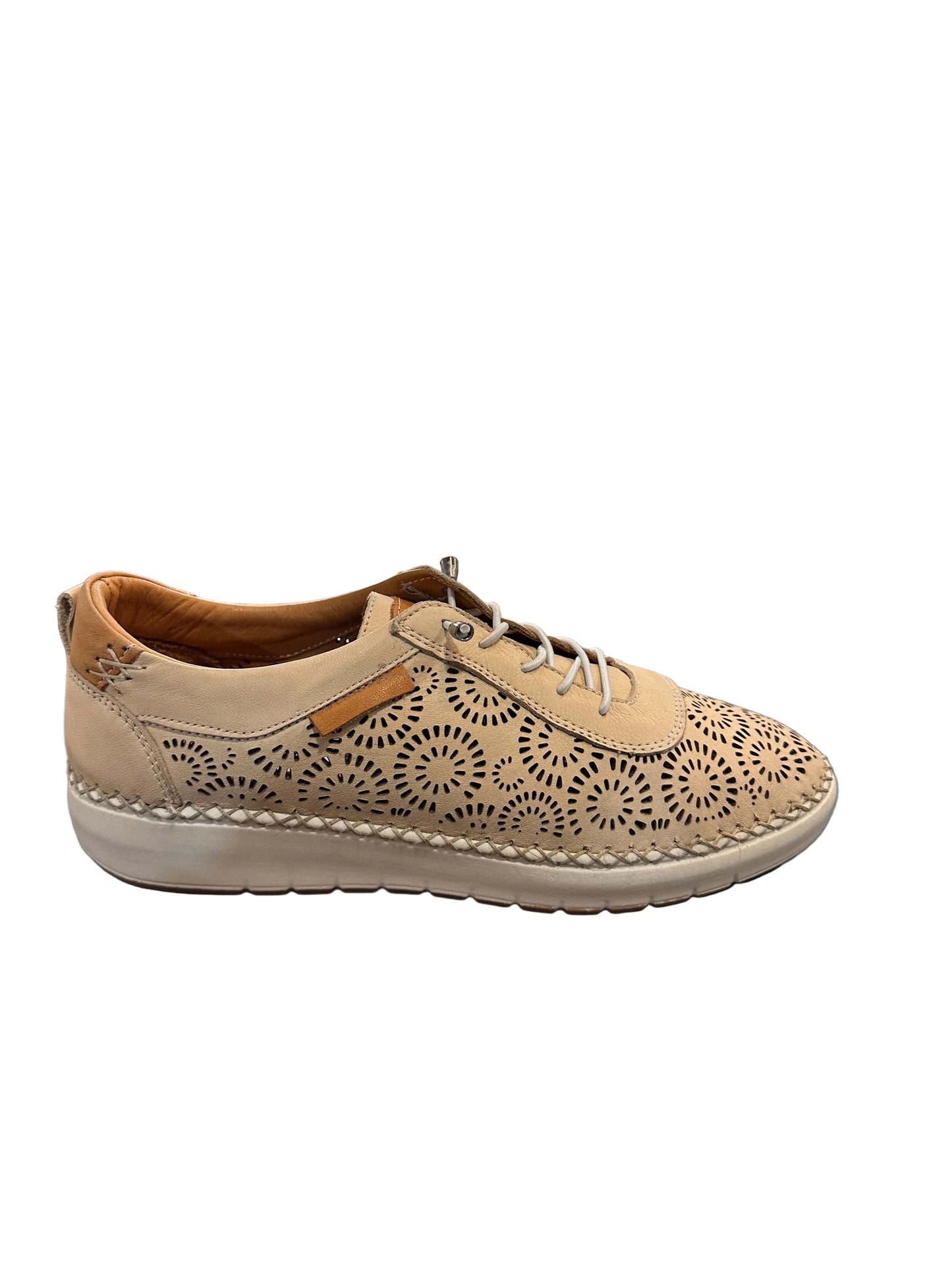 ZAPATILLA PIEL TROQUELADA