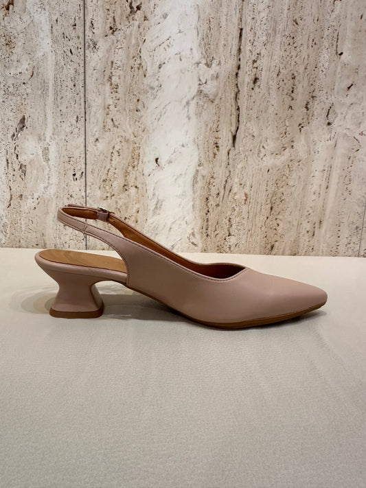 ZAPATO DESTALONADO DANIELA VEGA NUDE 2618