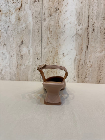 ZAPATO DESTALONADO DANIELA VEGA NUDE 2618