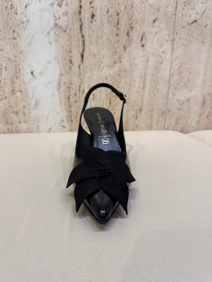 ZAPATO DANIELA VEGA DESTALONADO NEGRO 2621