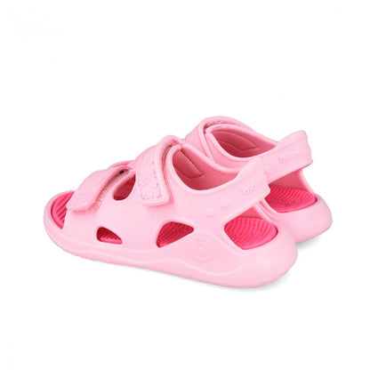 SANDALIAS BIOMECANICS VELCROS DE PLAYA Y PISCINA ROSA
