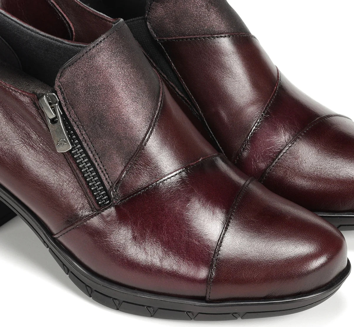 FLUCHOS NYDIA F1802 SLIP ON BURDEOS